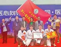 九游网页版入口 -包含皖南雄鲨队小胜祁连山猫队，电竞杯赛上演裁判判罚引热议！反击锐度十足的词条