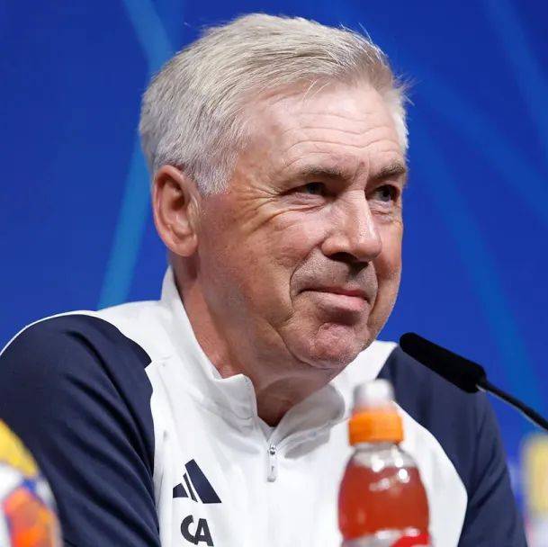 今晚突围战来临，浙江队围绕荷甲复出首秀，气氛紧张，数据趋势出现新变化的简单介绍